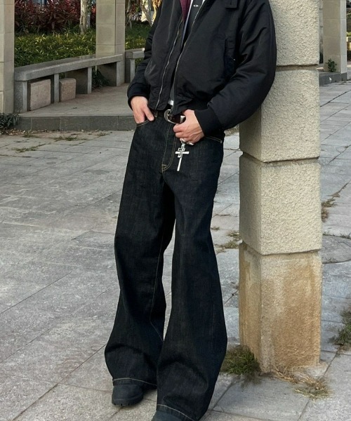 REBALANCE(リバランス)の「リジッドストレートデニム(デニムパンツ・メンズ・B/A・MEDIUM/LARGE/X-LARGE)」の1枚目の写真