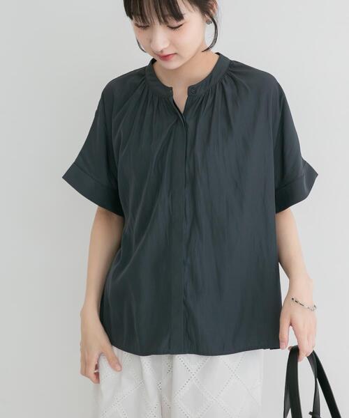 ITEMS URBANRESEARCH(アイテムズ アーバンリサーチ)の「『洗濯可』カッセンドルマンブラウス(シャツ/ブラウス・レディース・チャコールグレー/オフホワイト/ライトブルー/キャメル・FREE)」の11枚目の写真
