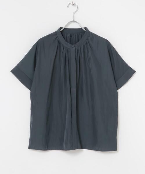 ITEMS URBANRESEARCH(アイテムズ アーバンリサーチ)の「『洗濯可』カッセンドルマンブラウス(シャツ/ブラウス・レディース・チャコールグレー/オフホワイト/ライトブルー/キャメル・FREE)」の15枚目の写真
