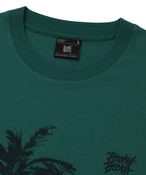 BROWNBREATH(ブラウンブレス)の「PALM COAST SLEEVELESS - GREEN(Tシャツ/カットソー・レディース・その他・SMALL/MEDIUM/LARGE/X-LARGE)」の3枚目の写真