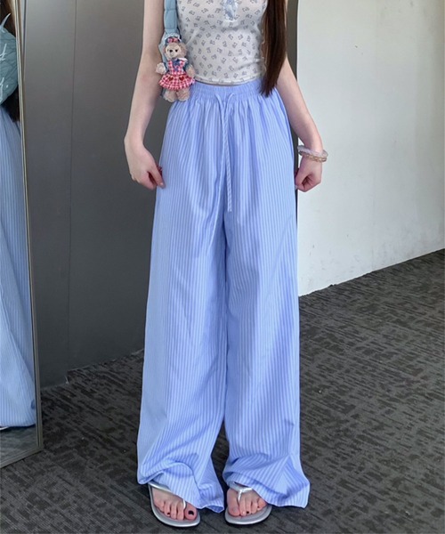BENDER TOKYO(ベンダートウキョウ)の「\縦ラインで圧倒的な脚長&美脚を叶える/ ルーズストレート ストライプカラー イージーパンツ(その他パンツ・レディース・ブラック/ブルー/イエロー/ピンク/グリーン・FREE)」の4枚目の写真