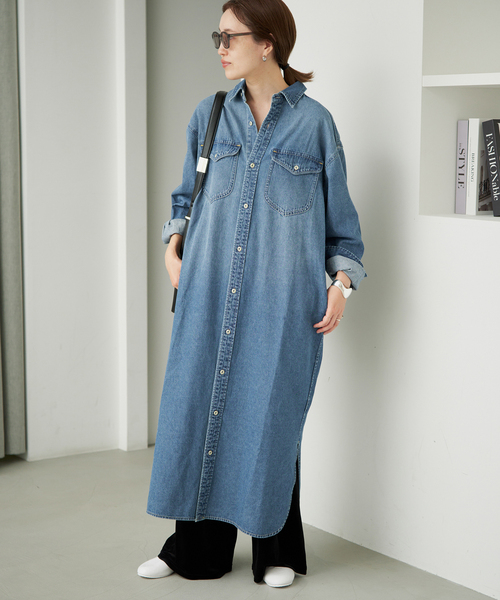 SLOBE IENA(スローブイエナ)の「《シリーズあり/》LEDENIM BDU デニムシャツワンピース(シャツワンピース・レディース・ネイビー/ブルー・FREE)」の2枚目の写真
