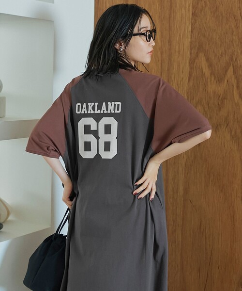 coen(コーエン)の「【汗染み軽減】アソートナンバリングロゴプリント ラグランTシャツワンピース(ワンピース・レディース・ダークグレー/ベージュ・FREE)」の1枚目の写真