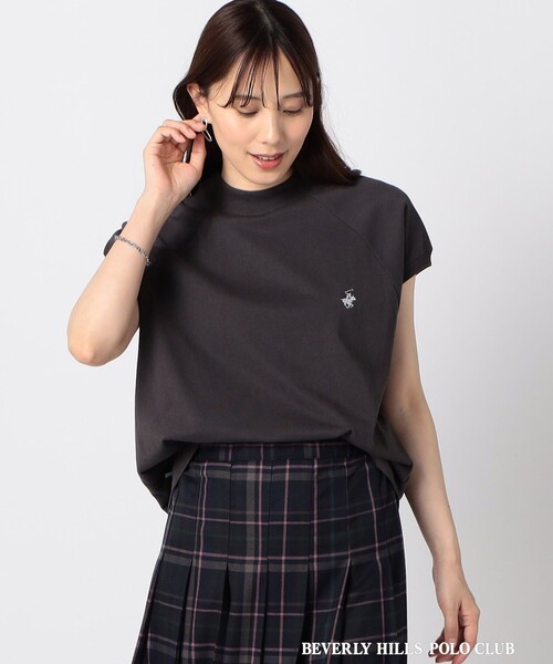 BEVERLY HILLS POLO CLUB(ビバリーヒルズポロクラブ)の「【BEVERLY HILLS POLO CLUB 】グランドパーク別注 モックネックラグラン プルオーバー(その他トップス・レディース・ホワイト/ネイビー/ブラック・FREE)」の2枚目の写真