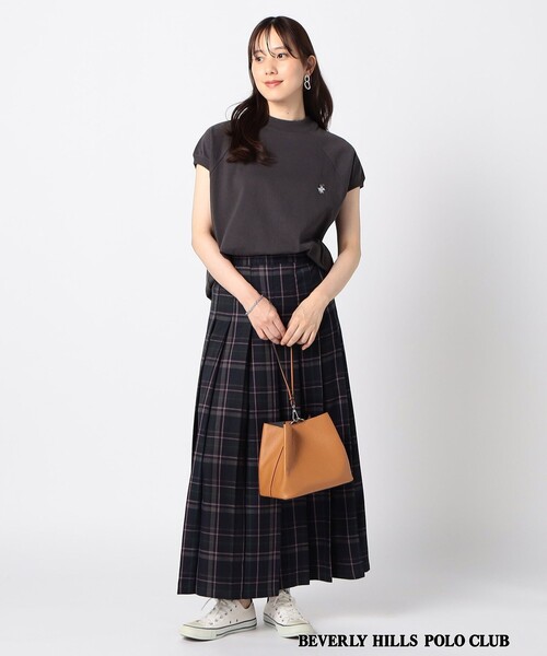 BEVERLY HILLS POLO CLUB(ビバリーヒルズポロクラブ)の「【BEVERLY HILLS POLO CLUB 】グランドパーク別注 モックネックラグラン プルオーバー(その他トップス・レディース・ホワイト/ネイビー/ブラック・FREE)」の5枚目の写真