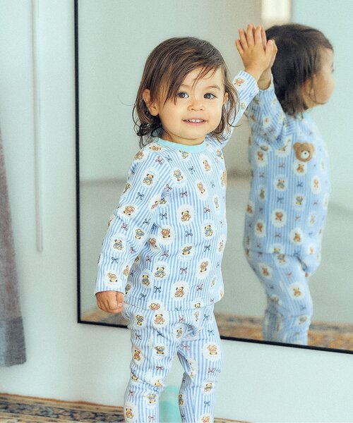apres les cours(アプレレクール)の「tiny bear Palette 総柄長袖Tシャツ(その他ベビーウェア・キッズ・レッド/サックスブルー/アイボリー/オフホワイト・90/80/70)」の3枚目の写真