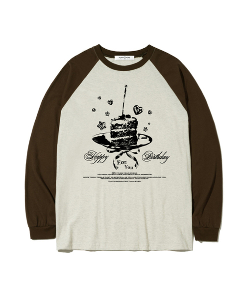 THEMORFHOUSE（ザモーフハウス）の「ケーキフォーユープリントオーバーサイズロングスリーブ[4カラー]（Tシャツ/カットソー・レディース・ホワイト/ブラック/ブラウン/ネイビー・MEDIUM/LARGE）」の7枚目の写真