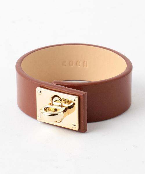 coen(コーエン)の「ワイドレザーブレスレット(ホワイト⇒WEB限定カラー)◆(バングル/リストバンド・レディース・ホワイト/ブラック/ブラウン/マスタード・FREE)」の12枚目の写真