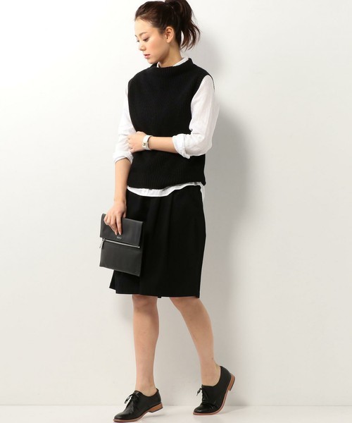 coen(コーエン)の「ワイドレザーブレスレット(ホワイト⇒WEB限定カラー)◆(バングル/リストバンド・レディース・ホワイト/ブラック/ブラウン/マスタード・FREE)」の17枚目の写真