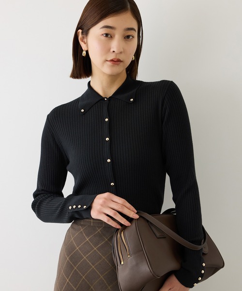 ROPE'(ロペ)の「スーパーメリノウール金ボタンポロニットカーディガン(カーディガン/ボレロ・レディース・ブラウン/ネイビー/グリーン/カーキ/ピンク・38)」の4枚目の写真