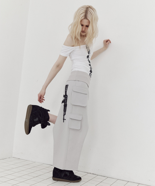 SETUP-EXE(セットアップイーエックスイー)の「VERTICAL OFF-SHOULDER TOP / WHITE(Tシャツ/カットソー・レディース・その他・OS)」の8枚目の写真