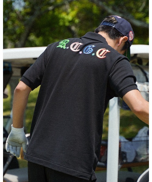 #Re:room California Golf Club(リルームカリフォルニアゴルフクラブ)の「R.C.G.Cエンブロイダリーポロシャツ(Tシャツ/カットソー・メンズ・ホワイト/ブラック・SMALL/MEDIUM)」の2枚目の写真