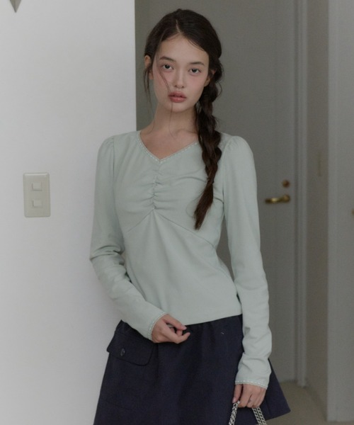 GIUNON(ジウノン)の「shirring stretch lace long-t / シャーリングストレッチレースロンT(Tシャツ/カットソー・レディース・グレー/ミント/ブラック/ブラウン・FREE)」の5枚目の写真