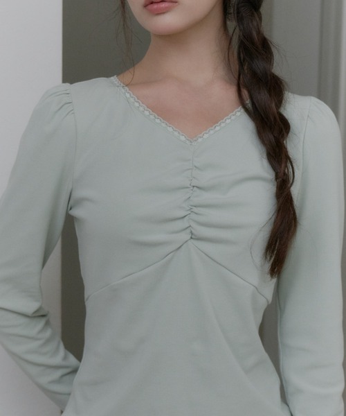 GIUNON(ジウノン)の「shirring stretch lace long-t / シャーリングストレッチレースロンT(Tシャツ/カットソー・レディース・グレー/ミント/ブラック/ブラウン・FREE)」の6枚目の写真