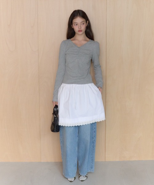 GIUNON(ジウノン)の「shirring stretch lace long-t / シャーリングストレッチレースロンT(Tシャツ/カットソー・レディース・グレー/ミント/ブラック/ブラウン・FREE)」の19枚目の写真