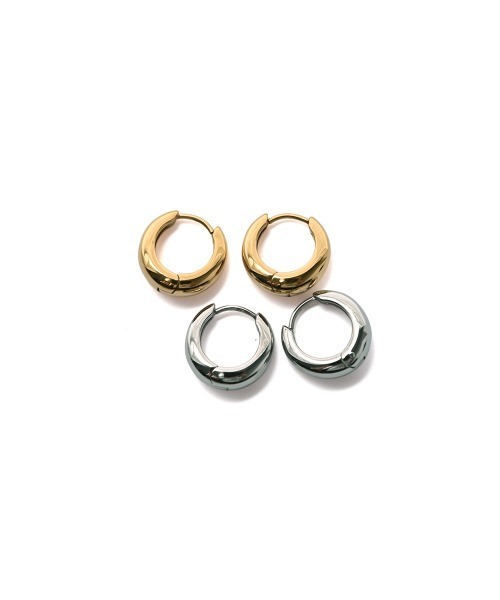 marjour（マージュール）の「[STAINLESS]3D MINI HOOP PIERCE（ピアス（両耳用）・レディース・シルバー/ゴールド・FREE）」の6枚目の写真