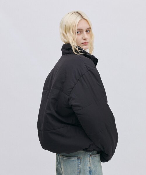 FILA（フィラ）の「【 FILA 別注 】リバーシブル中綿ジャケット（ブルゾン・レディース・ベージュ/ブラック・LARGE/MEDIUM）」の22枚目の写真