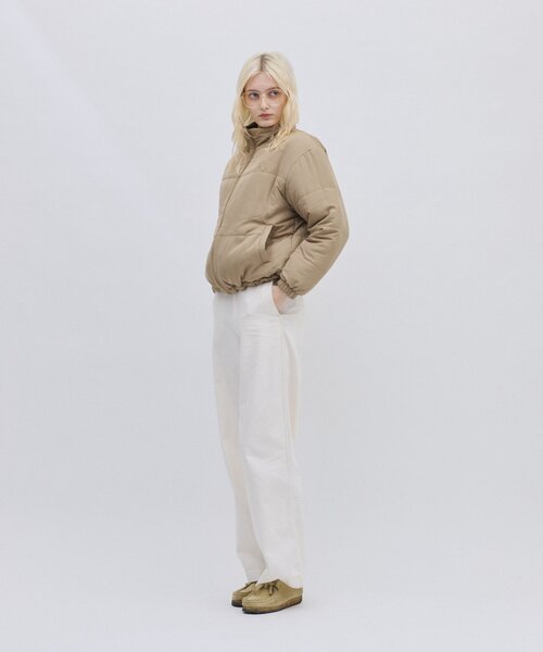 FILA（フィラ）の「【 FILA 別注 】リバーシブル中綿ジャケット（ブルゾン・レディース・ベージュ/ブラック・LARGE/MEDIUM）」の8枚目の写真