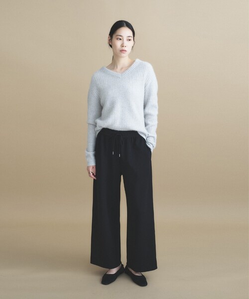 cloenc(クロエンス)の「Relaxy Rich フォックスブレンド Vネックニット(ニット/セーター・レディース・ベージュ系その他7/ブルー系その他7/ブラウン系8・02)」の5枚目の写真