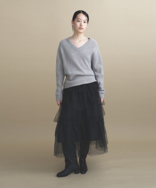 cloenc(クロエンス)の「Relaxy Rich フォックスブレンド Vネックニット(ニット/セーター・レディース・ベージュ系その他7/ブルー系その他7/ブラウン系8・02)」の10枚目の写真
