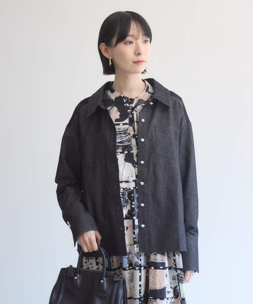 Paradise Picnic(パラダイスピクニック)の「ヨークレース切替デニムシャツ(シャツ/ブラウス・レディース・ブラック/ネイビー・FREE)」の13枚目の写真