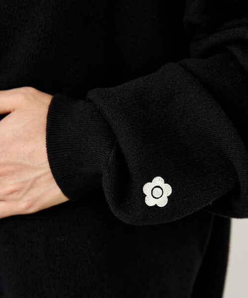 MARY QUANT(マリークワント)の「MARY QUANT × PUBLUX/マリークワント <ユニセックス>別注 ロゴ 配色 クルーネック ニット カーディガン 限定展開(カーディガン/ボレロ・メンズ・グレー/ブラック/ブラウン・SMALL/MEDIUM/LARGE)」の15枚目の写真