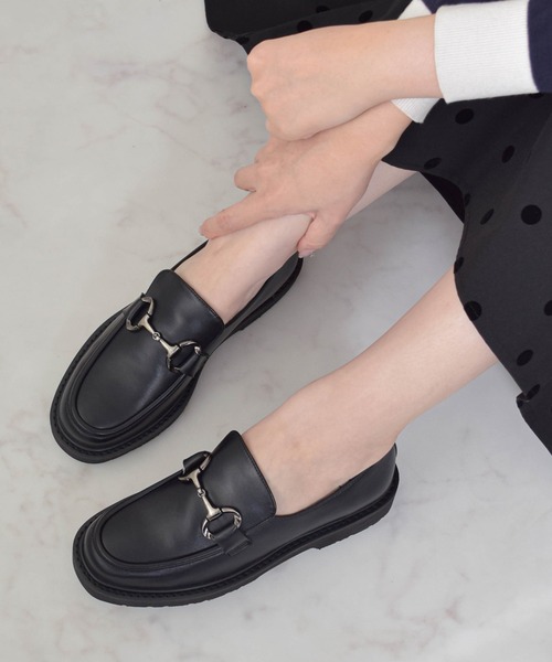 Bridget Birkin(ブリジットバーキン)の「【Bridget Birkin】<撥水加工>厚底ビットローファー(561646)(ローファー・レディース・ブラック/ブラック系その他・24.5/23.5/24/23)」の1枚目の写真