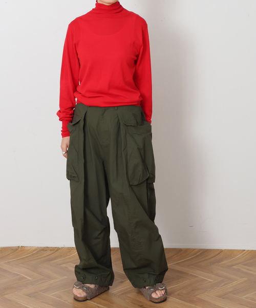 JOURNAL STANDARD LUXE(ジャーナルスタンダード ラックス)の「リップストップ カーゴパンツ(カーゴパンツ・レディース・カーキ/ブラック・FREE)」の17枚目の写真