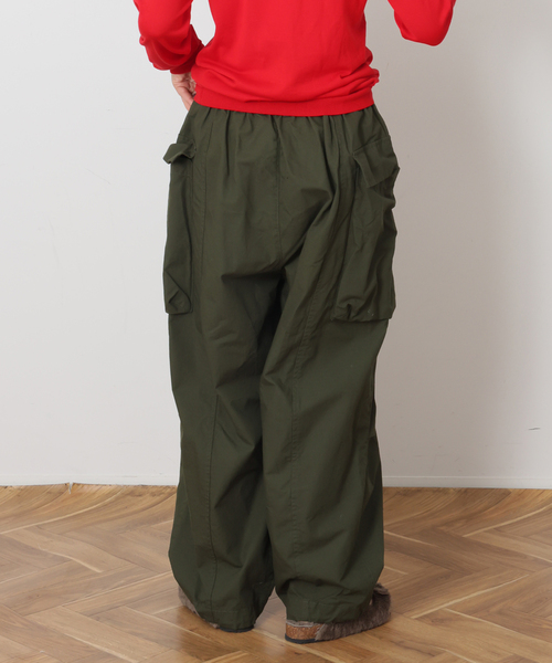 JOURNAL STANDARD LUXE(ジャーナルスタンダード ラックス)の「リップストップ カーゴパンツ(カーゴパンツ・レディース・カーキ/ブラック・FREE)」の18枚目の写真