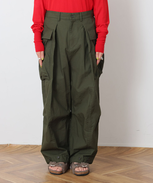 JOURNAL STANDARD LUXE(ジャーナルスタンダード ラックス)の「リップストップ カーゴパンツ(カーゴパンツ・レディース・カーキ/ブラック・FREE)」の19枚目の写真