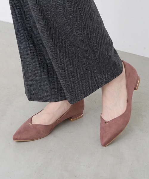 Launa lea(ラウナレア)の「【26秋冬新色/0492シリーズ】サイドカットポインテットトゥパンプス(0492A)(パンプス・レディース・モーブ系/ネイビー・24.0cm/22.5cm/23.0cm/23.5cm/24.5cm)」の1枚目の写真