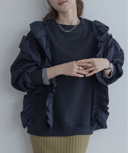 maviru(マヴィル)の「裏起毛 ラッフル スウェット プルオーバー(スウェット・レディース・チャコール/ネイビー/ブラック/カーキ/オフホワイト/杢グレー・FREE)」の6枚目の写真