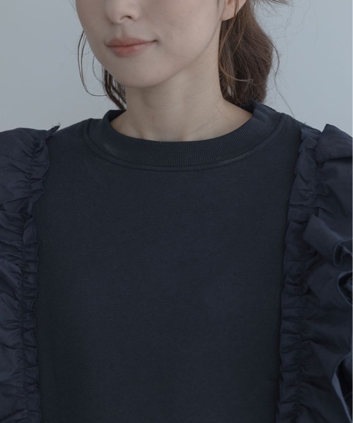 maviru(マヴィル)の「裏起毛 ラッフル スウェット プルオーバー(スウェット・レディース・チャコール/ネイビー/ブラック/カーキ/オフホワイト/杢グレー・FREE)」の15枚目の写真