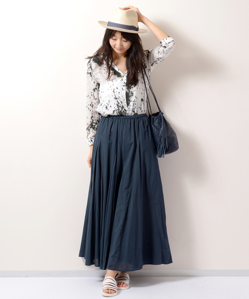 AMERICAN RAG CIE（アメリカンラグシー）の「AMERICAN RAG CIEドビーストライプマチスカート/710-NWD-N161-SK057（スカート・レディース・ネイビー/イエロー・FREE）」の11枚目の写真