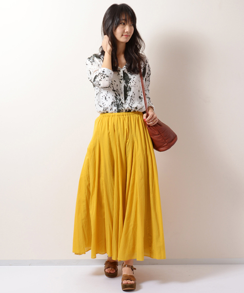 AMERICAN RAG CIE（アメリカンラグシー）の「AMERICAN RAG CIEドビーストライプマチスカート/710-NWD-N161-SK057（スカート・レディース・ネイビー/イエロー・FREE）」の16枚目の写真