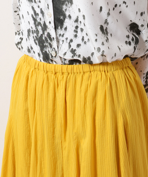 AMERICAN RAG CIE（アメリカンラグシー）の「AMERICAN RAG CIEドビーストライプマチスカート/710-NWD-N161-SK057（スカート・レディース・ネイビー/イエロー・FREE）」の9枚目の写真