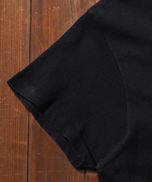 Levi's(リーバイス)の「LEVI'S(R) VINTAGE CLOTHING 1950's スポーツウェアTシャツ ブラック(Tシャツ/カットソー・メンズ・ブラック・SMALL/LARGE/MEDIUM/XL)」の4枚目の写真