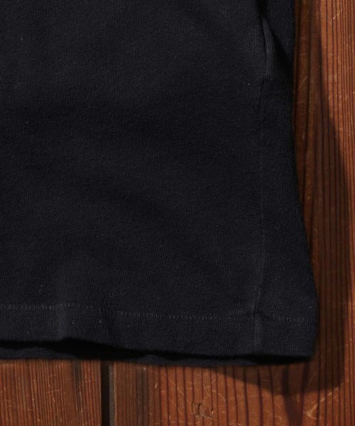 Levi's(リーバイス)の「LEVI'S(R) VINTAGE CLOTHING 1950's スポーツウェアTシャツ ブラック(Tシャツ/カットソー・メンズ・ブラック・SMALL/LARGE/MEDIUM/XL)」の3枚目の写真