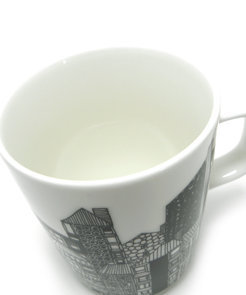 marimekko（マリメッコ）の「SIIRTOLAPUUTARHA/MUG（グラス/マグカップ/タンブラー・レディース・ブルー/ホワイト×ブラック・FREE）」の5枚目の写真