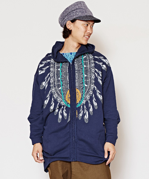 チャイハネ（チャイハネ）の「【チャイハネ】ネイティブ柄MEN'Sロングパーカー（パーカー・メンズ・ネイビー/ベージュ/グレー・FREE）」の3枚目の写真