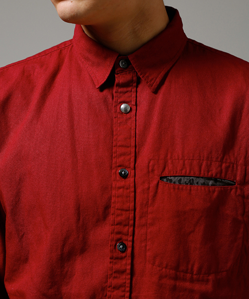 AZUL by moussy（アズールバイマウジー）の「ストレッチオックス長袖シャツ（シャツ/ブラウス・メンズ・ホワイト/ボルドー/ブラック・LARGE/MEDIUM/SMALL/X-LARGE/X-SMALL）」の16枚目の写真