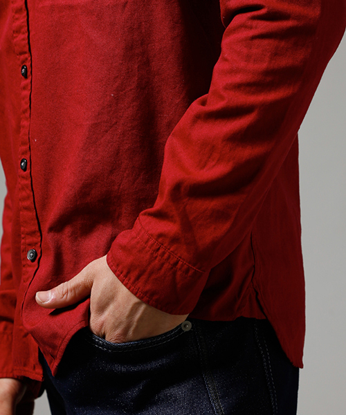 AZUL by moussy（アズールバイマウジー）の「ストレッチオックス長袖シャツ（シャツ/ブラウス・メンズ・ホワイト/ボルドー/ブラック・LARGE/MEDIUM/SMALL/X-LARGE/X-SMALL）」の17枚目の写真