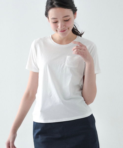koe（コエ）の「UネックポケットTシャツ（Tシャツ/カットソー・レディース・カーキ/ライトブルー/ピンク/ホワイト/ブラック/ネイビー・L/S/M）」の2枚目の写真