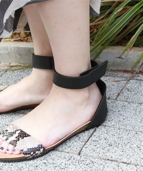 PLAKTON（プラクトン）の「【PLAKTON/プラクトン】WEB限定 アンクルストラップサンダル◆#（サンダル・レディース・シルバー/グレー系その他・36/38/37）」の6枚目の写真