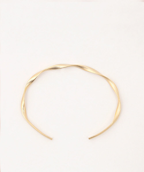 colleca la(コレカラ)の「マットツイストバングル(バングル/リストバンド・レディース・シルバー/ゴールド/ピンクゴールド・フリ-)」の9枚目の写真