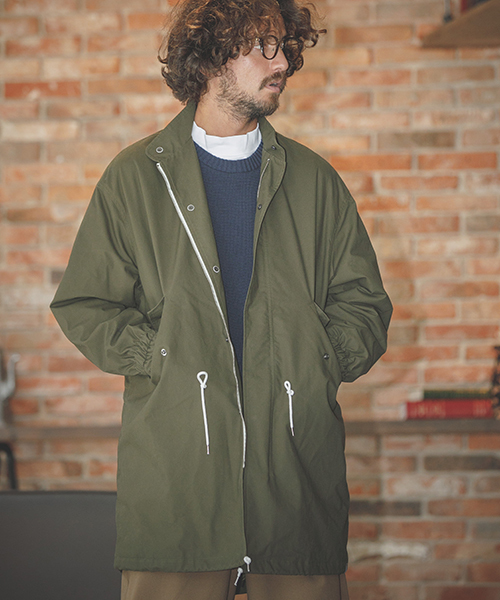 ⭐️値下げしました⭐️Irregular グリーンミリタリージャケット ANGENEHM（アンゲネーム）の「mj5754-Back Satin Big Military Coat