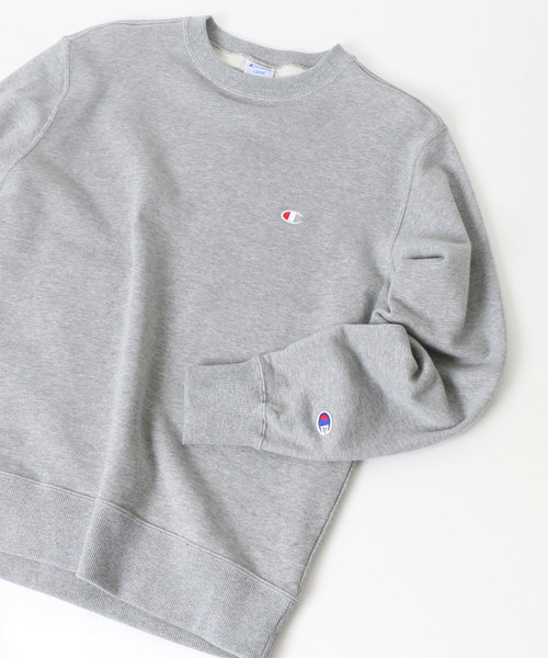 Champion（チャンピオン）の「Champion/チャンピオン ワンポイント クルーネック スウェット トレーナー（スウェット・メンズ・ネイビー/ホワイト/ブラック/グレー・M/L/XL）」の3枚目の写真