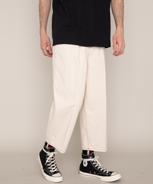 YARD PLUS(ヤードプリュス)の「YARD PLUS ステッチデニムパンツ(デニムパンツ・メンズ・ホワイト/ブラック・SMALL/MEDIUM)」の2枚目の写真