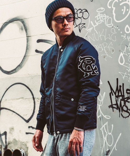 CRIMIE�i�N���C�~�[�j�́uTEAM STADIUM THINSULATE ZIP JACKET�i�X�^�W�����j�v�b�u���b�N