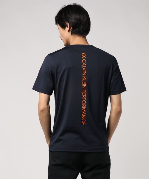 CALVIN KLEIN PERFORMANCE(カルバンクラインパフォーマンス)の「アクティブ アイコン ロゴ クルーネック 機能 Tシャツ(Tシャツ/カットソー・メンズ・ホワイト/ブラック/ネイビー・S/M/L/XL)」の6枚目の写真
